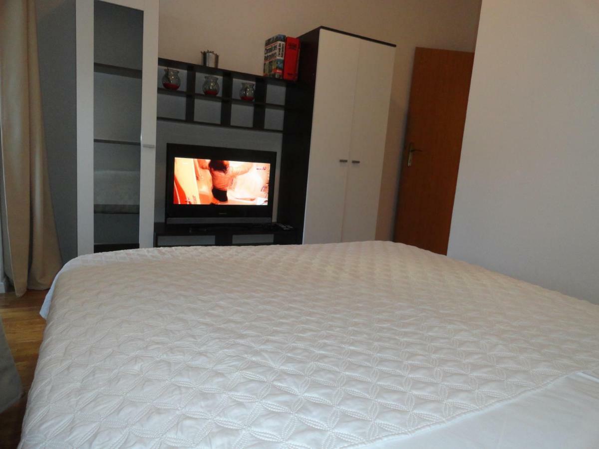 Apartments Anica 2 Makarska Exterior foto
